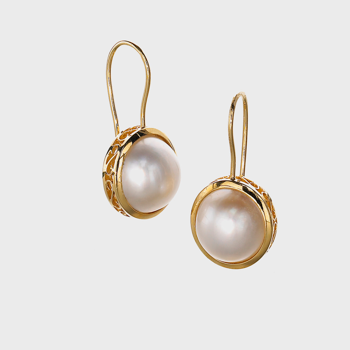 Pearl of Great Price 18kyg Earrings