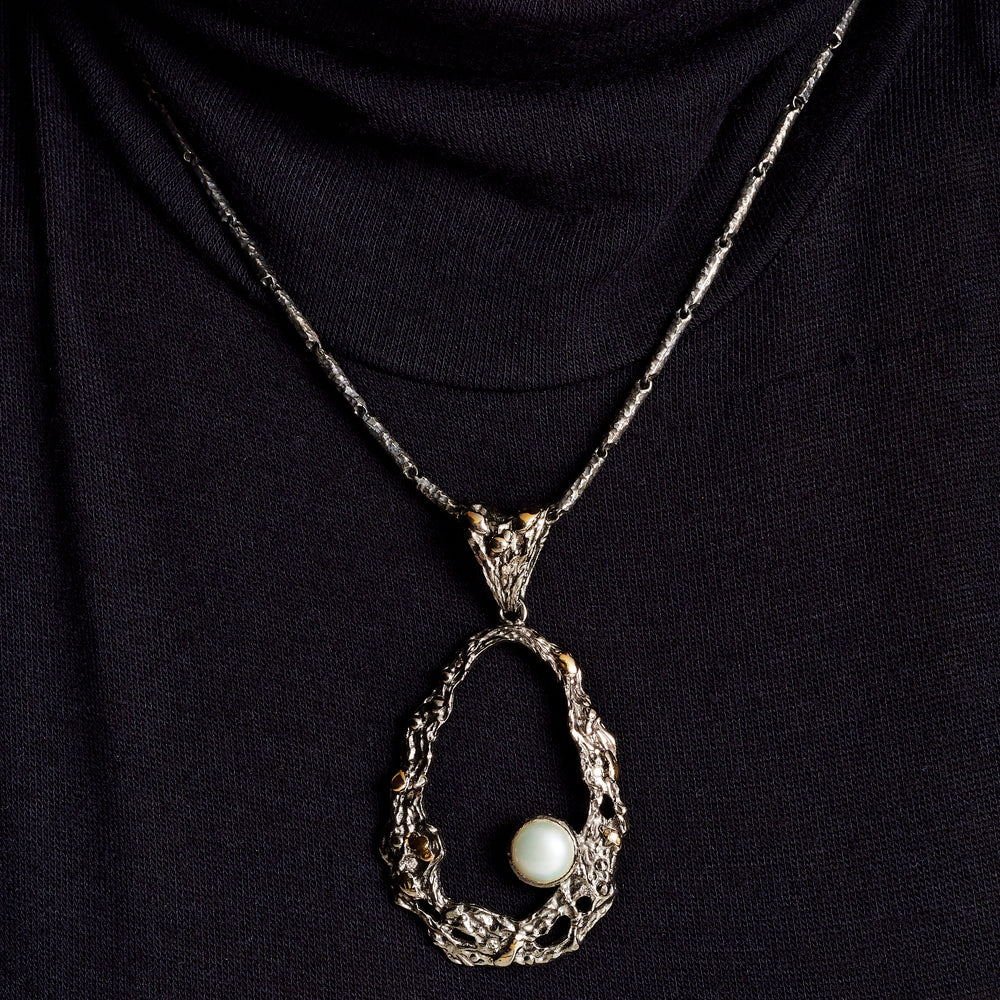 Open Oval Drop Pendant With Pearl & Diamonds