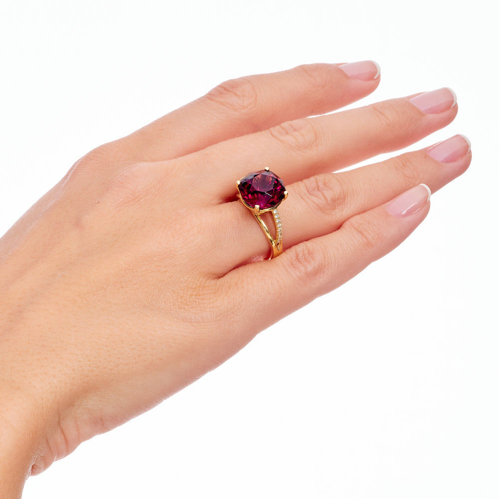 Flying Buttress Rhodolite Garnet Ring