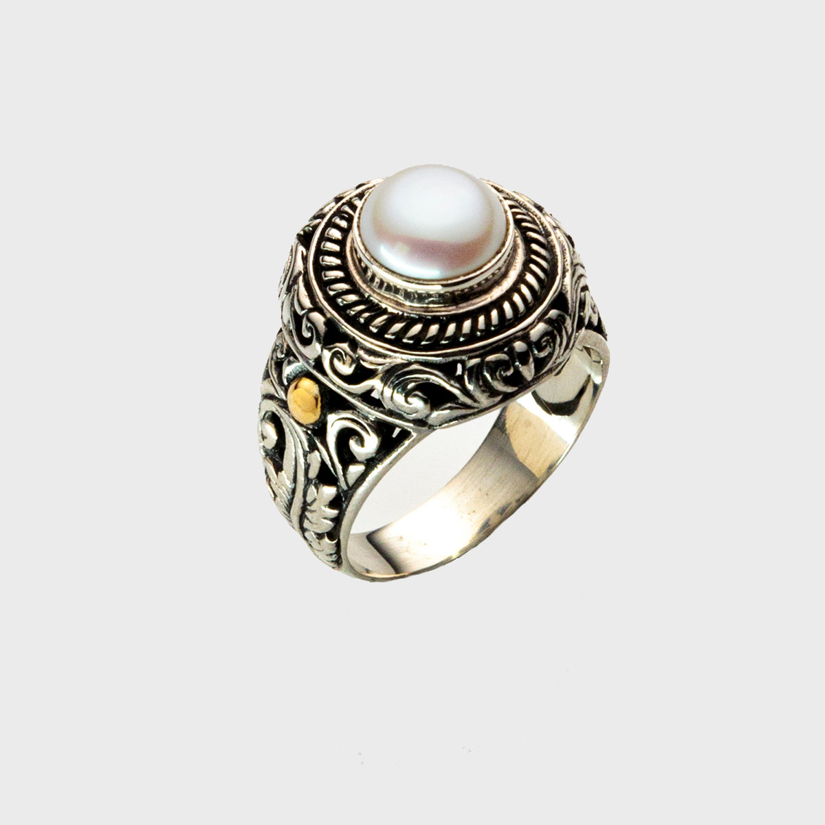 Filigree Ring with 8.5mm Pearl
